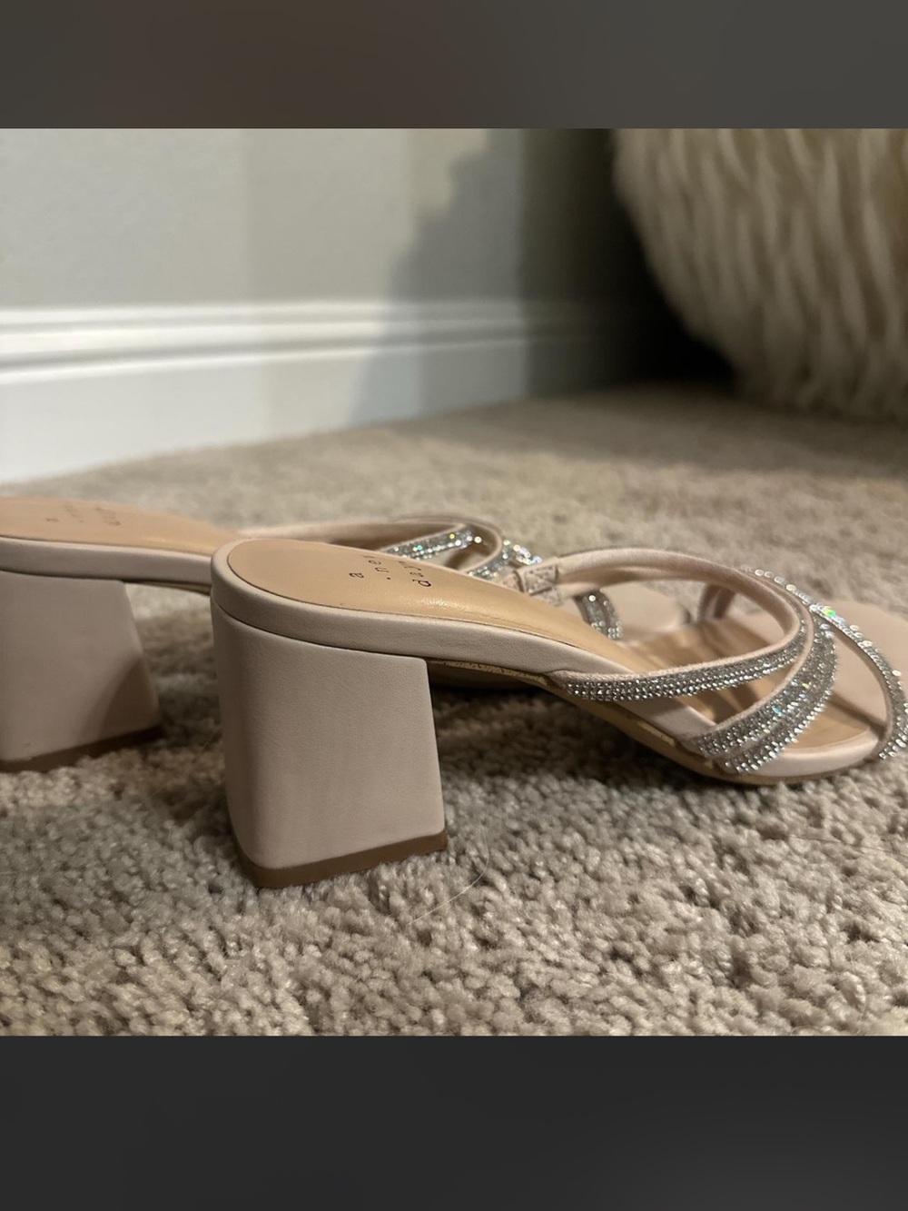 Heels with Rhinestone - Picture 2 of 2